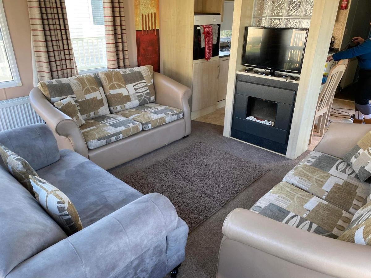 Manor Park Hunstanton Pets Go Free Linen Included Villa Exterior photo
